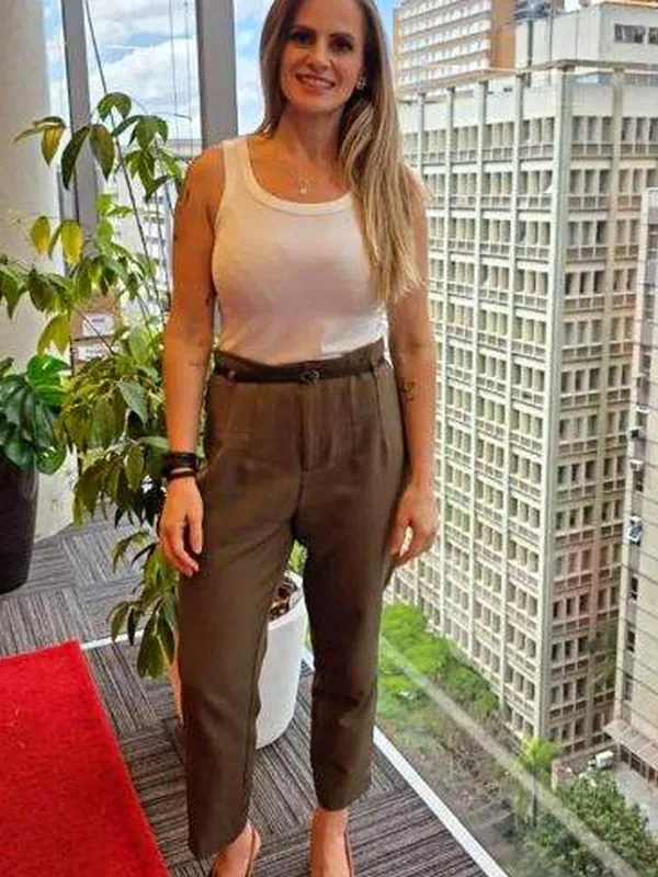Fanny, 40 ans, femme cherche homme à Angers