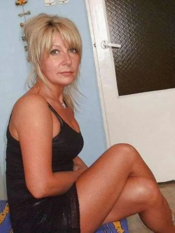 Magali, 50 ans, femme cherche homme à Avignon