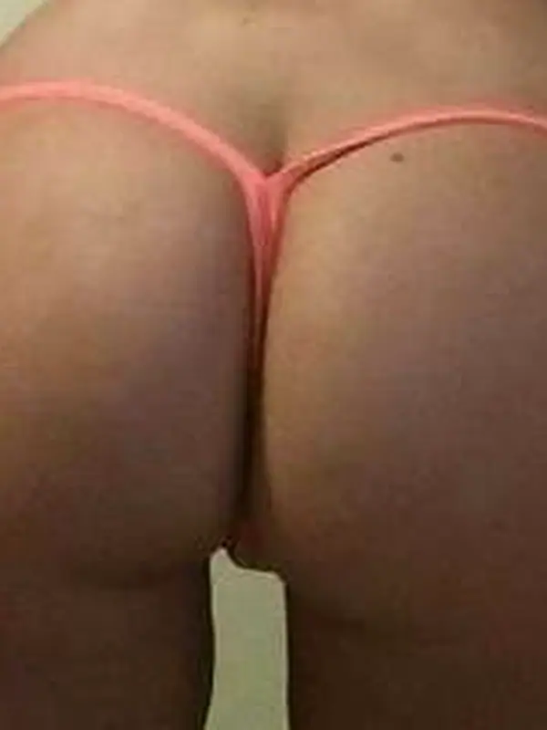 Aïcha, 41 ans, femme cherche homme à Clermont-Ferrand