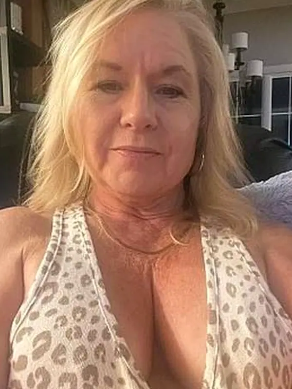 Marylène, 56 ans, femme cherche homme à Limoges