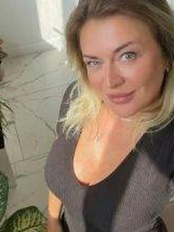 Constance, 39 ans, femme cherche homme à Nancy