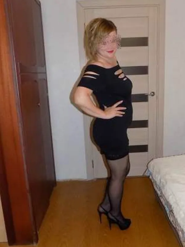 Carine, 50 ans, femme cherche homme à Nîmes