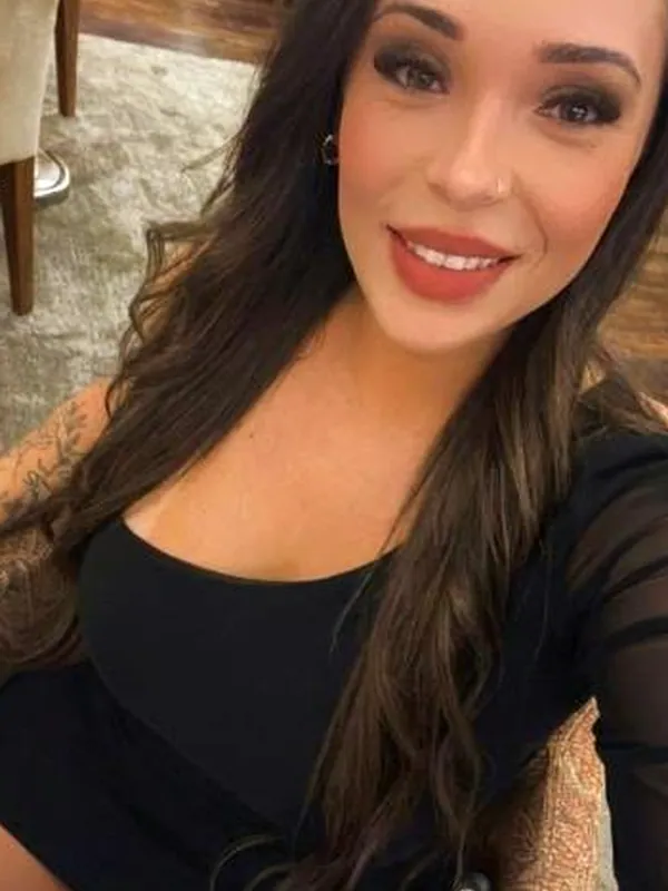 Claudia, 44 ans, femme cherche homme à Reims