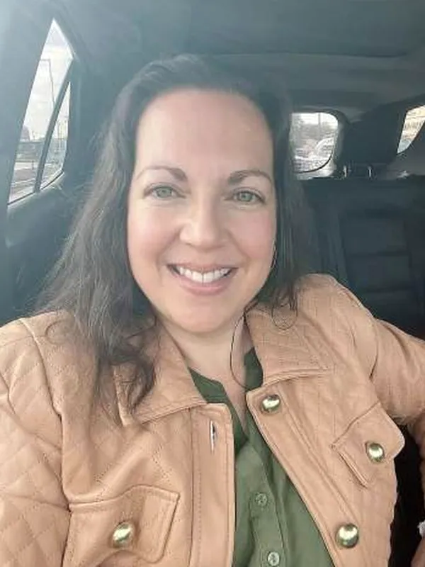 Léna, 31 ans, femme cherche homme à Toulouse