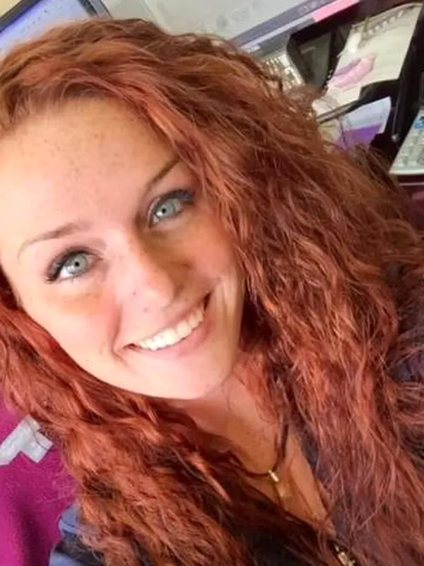 Roxane, 42 ans, femme cherche homme à Toulouse